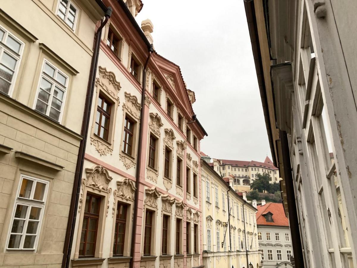 Best Price & Location - Historic Square Residency Praga Esterno foto